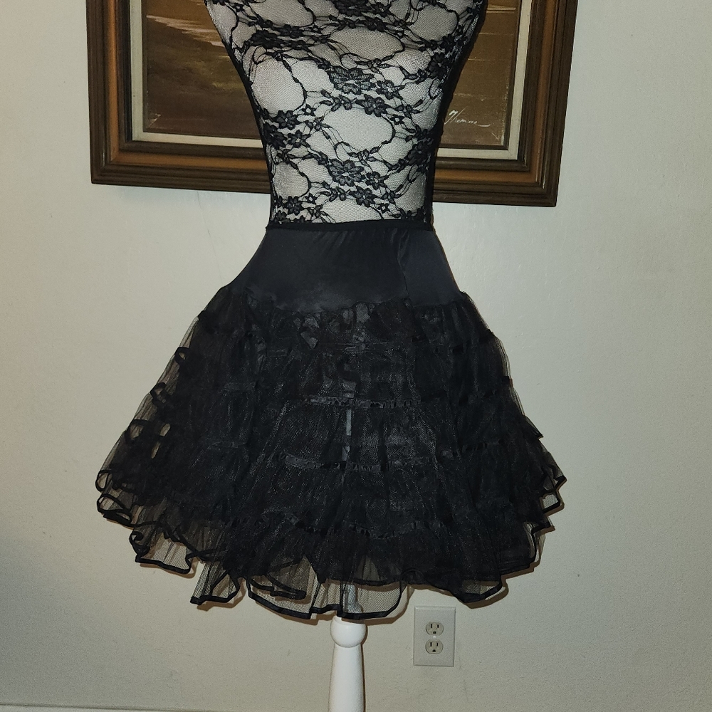 Malco Modes Vintage 1960s Black Petticoat
